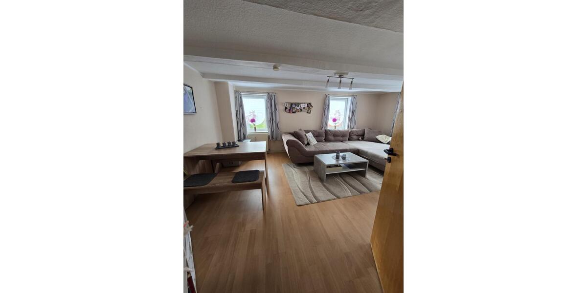 Mehrfamilienhaus, Wohnhaus Diekholzen - 8 Zimmer, 225 m&sup2;, 279.000&euro; | Angebot:25636612