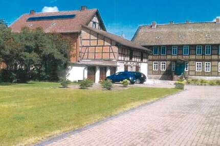 Haus Salzgitter Ortschaft Nord - 10 Zimmer, 285 m&sup2;, 365.000&euro; | Angebot:23539984