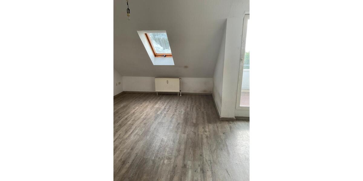 Etagenwohnung Ronnenberg - 3 Zimmer, 78 m&sup2;, 709&euro; | Angebot:26545468