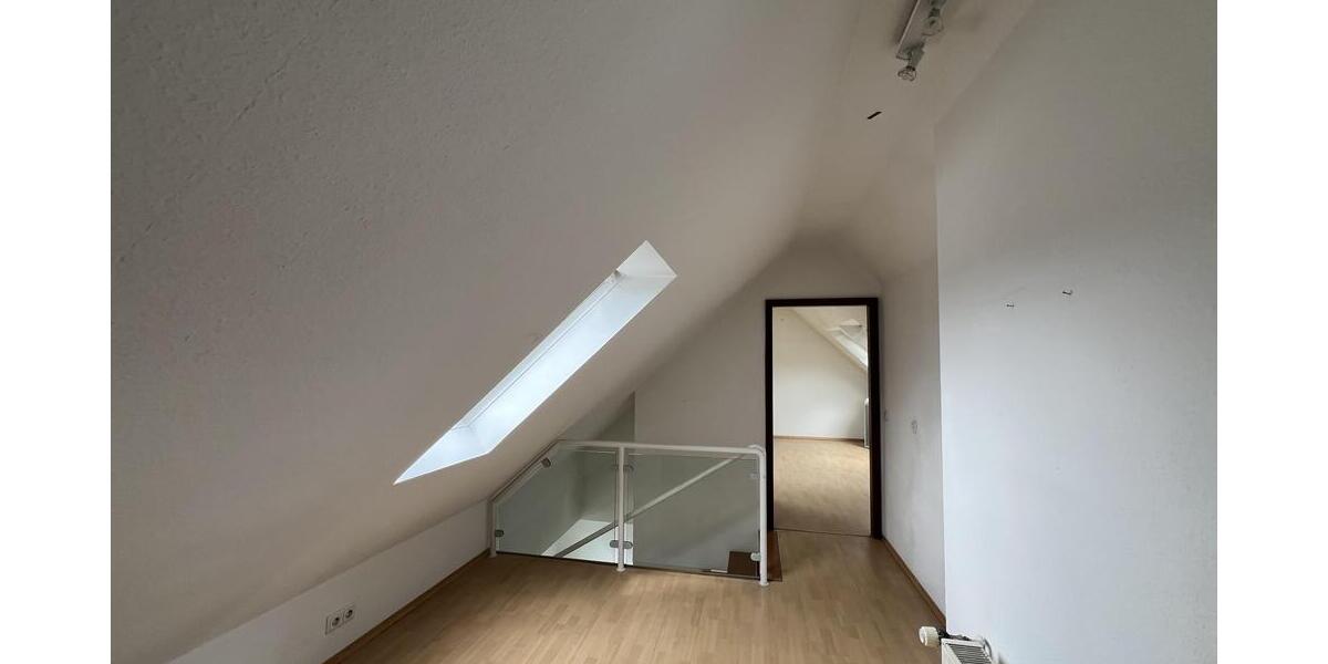 Großzügiges Wohnglück mit Platzgarantie - Etagenwohnung Hildesheim Itzum | Angebot:27312431