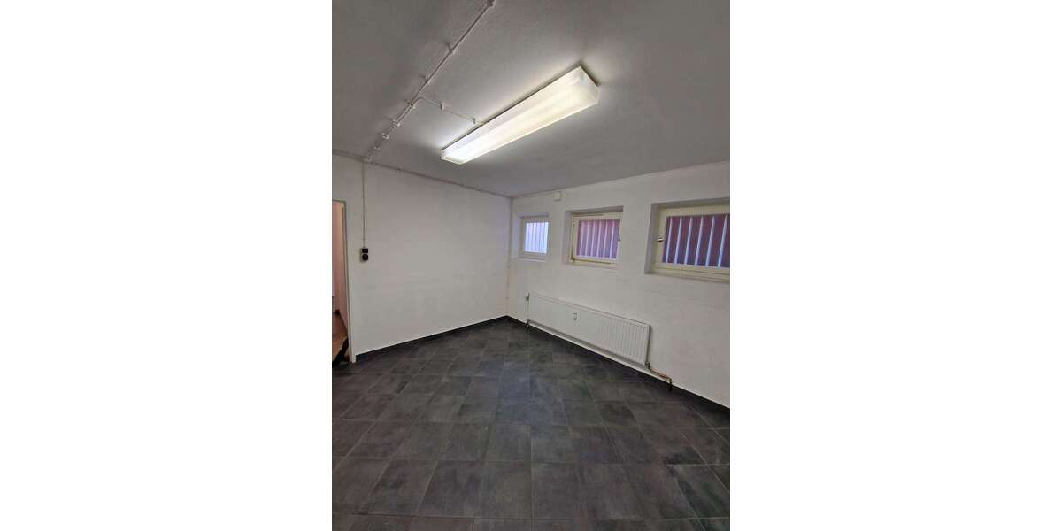 Etagenwohnung Hildesheim Stadtfeld - 1 Zimmer, 32 m&sup2;, 200&euro; | Angebot:25886691