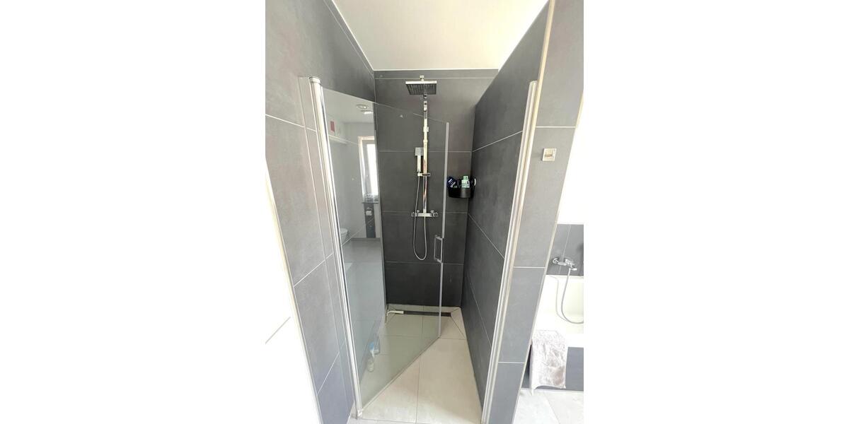 Etagenwohnung Hildesheim Himmelsthür - 3 Zimmer, 96 m&sup2;, 1.080&euro; | Angebot:25378878