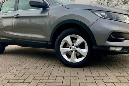 Nissan Qashqai 206.000 km 11.999 &euro; Hannover 30179