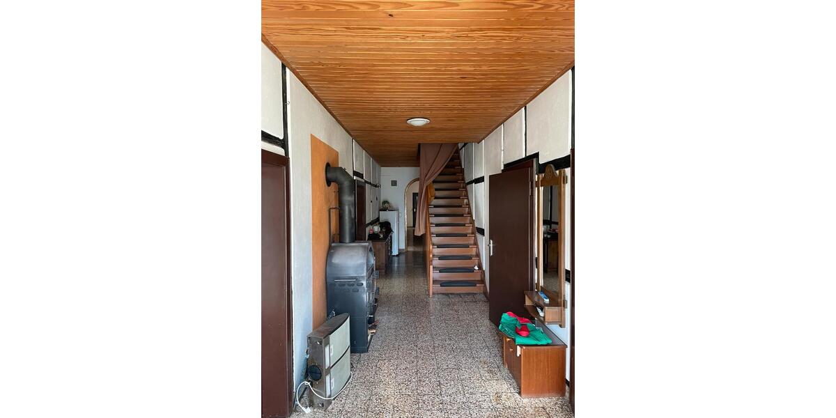 Einfamilienhaus Coppenbrügge - 11 Zimmer, 299.500&euro; | Angebot:23220786