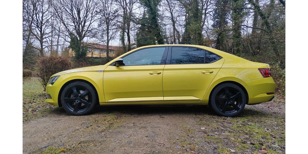 Skoda Superb 128.000 km 19.000 &euro; Salzhemmendorf 31020