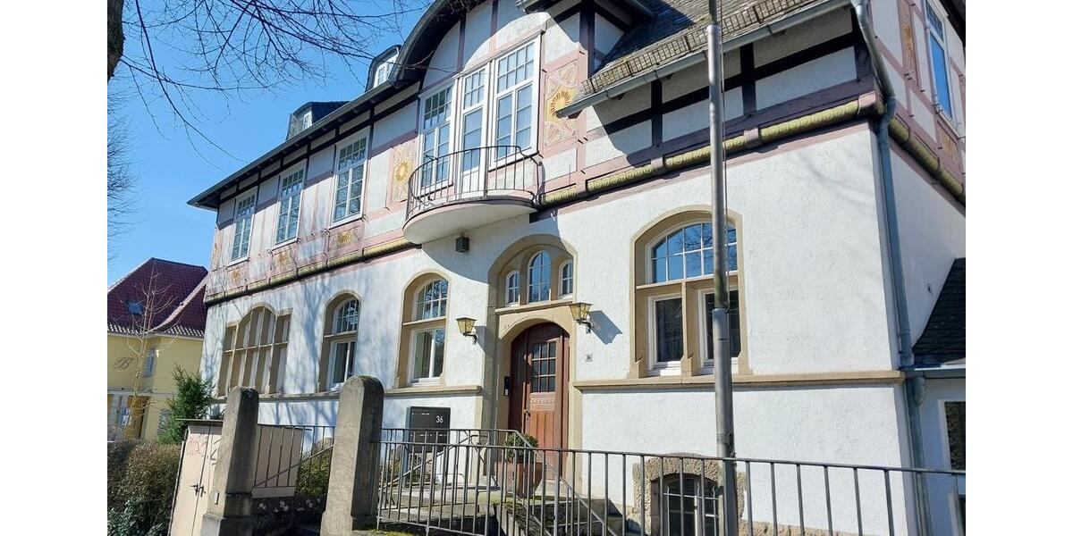 Etagenwohnung Hildesheim - 3.5 Zimmer, 225 m&sup2;, 2.150&euro; | Angebot:25917977