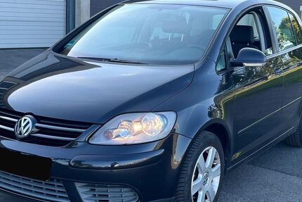 VW Golf Plus 127.000 km 2.790 &euro; Springe 31832