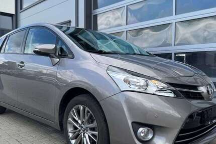 Toyota Verso 97.000 km 10.990 &euro; Lengede OT Broistedt 38168