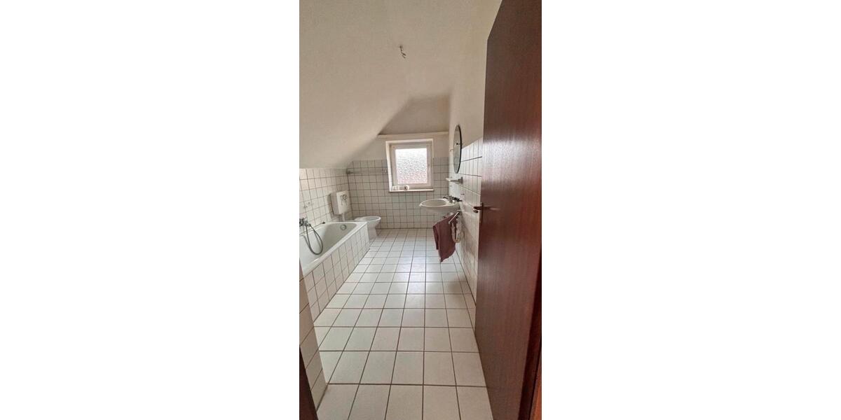 Etagenwohnung Coppenbrügge - 2 Zimmer, 76 m&sup2;, 700&euro; | Angebot:25165141