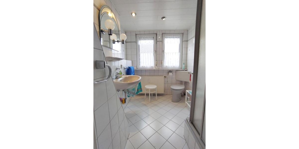 Mehrfamilienhaus, Wohnhaus Alfeld (Leine) - 11 Zimmer, 214 m&sup2;, 275.000&euro; | Angebot:24239417