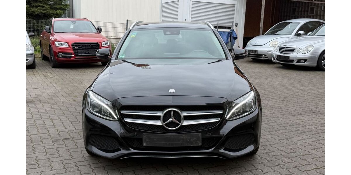 Mercedes-Benz C 250 231.000 km 9.999 &euro; Laatzen 30880