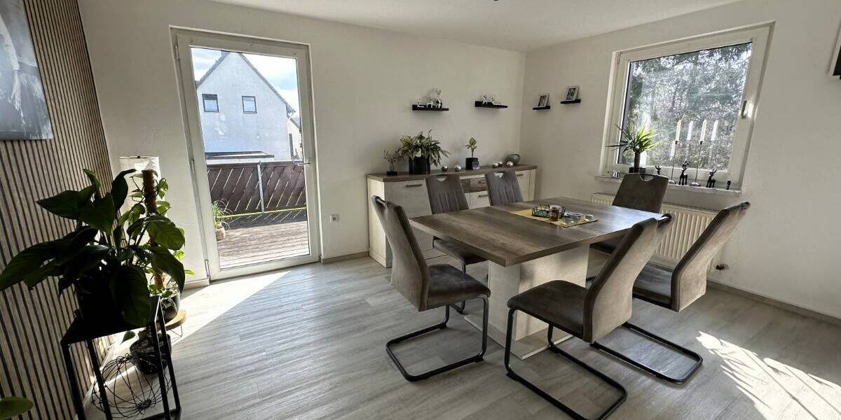 Einfamilienhaus Hildesheim Sorsum - 7 Zimmer, 180 m&sup2;, 349.000&euro; | Angebot:25681957