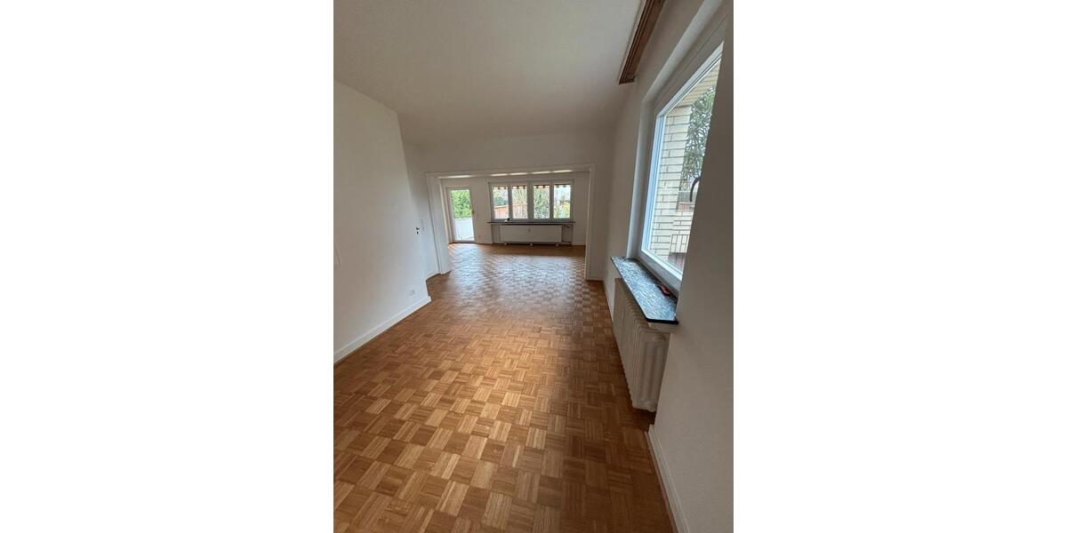 Erdgeschoßwohnung Lehrte - 3 Zimmer, 80 m&sup2;, 800&euro; | Angebot:25933187