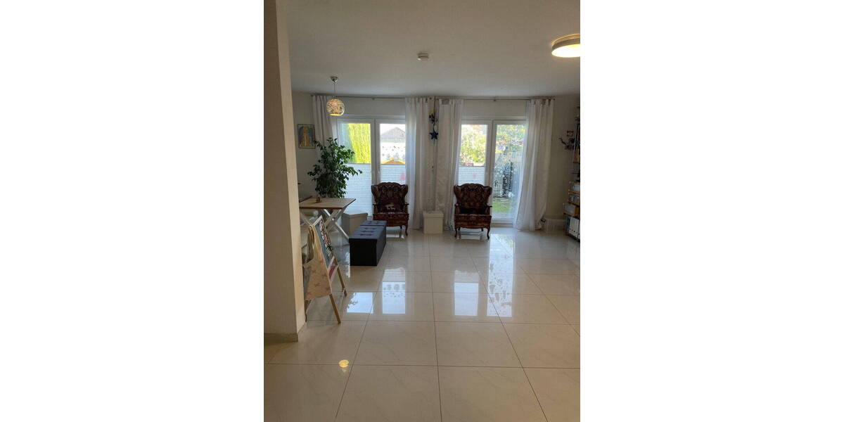 Reihenmittelhaus Sarstedt - 5 Zimmer, 125 m&sup2;, 479.000&euro; | Angebot:25991968