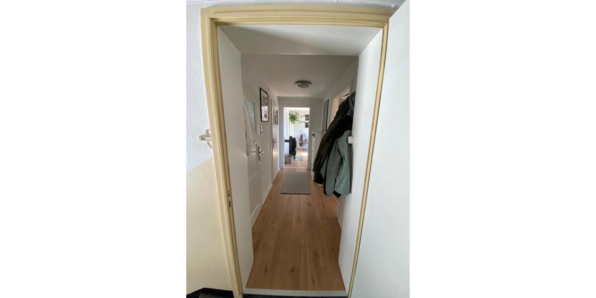 Dachgeschoßwohnung Hannover Linden-Limmer - 2.5 Zimmer, 51 m&sup2;, 700&euro; | Angebot:25968343