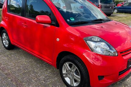 Daihatsu Sirion 105.583 km 2.950 &euro; Salzgitter 38226