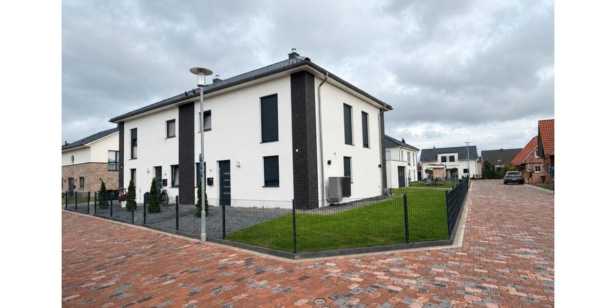 Doppelhaushälfte Lehrte - 4 Zimmer, 120 m&sup2;, 449.000&euro; | Angebot:27232084