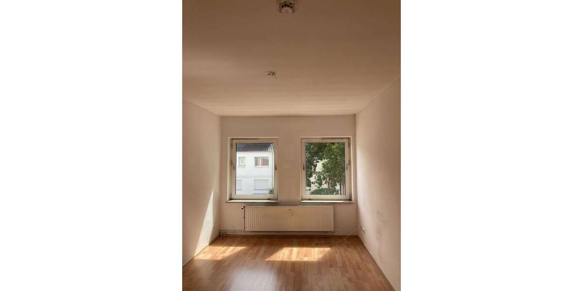 Etagenwohnung Salzgitter - 3 Zimmer, 49 m&sup2;, 287&euro; | Angebot:25473894