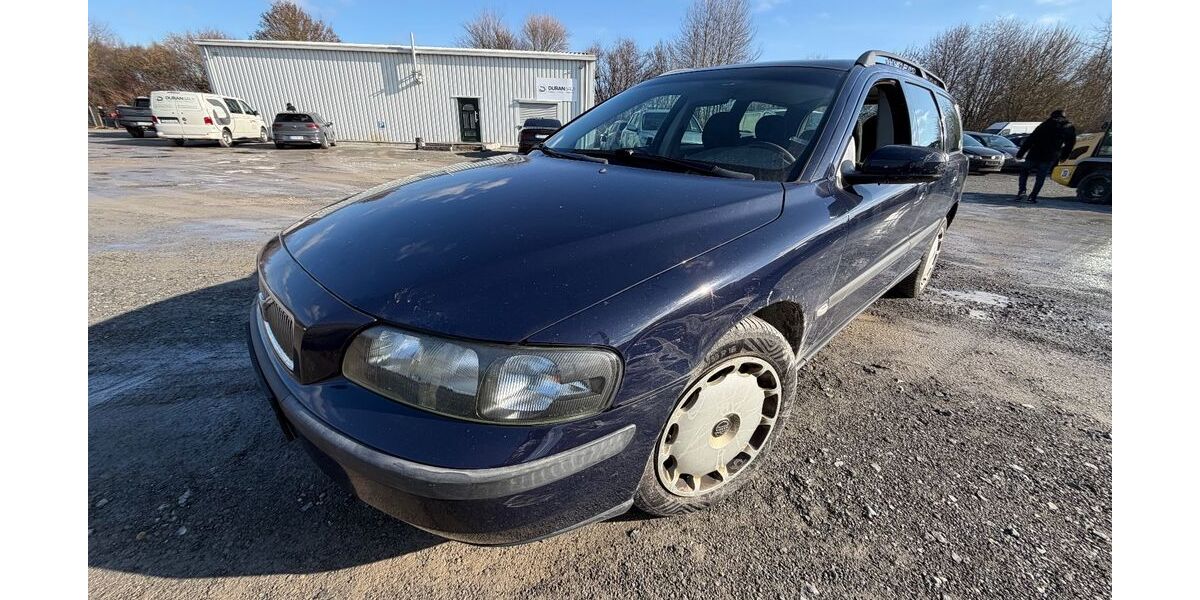 Volvo V70 406.000 km 1.990 &euro; Salzgitter 38229