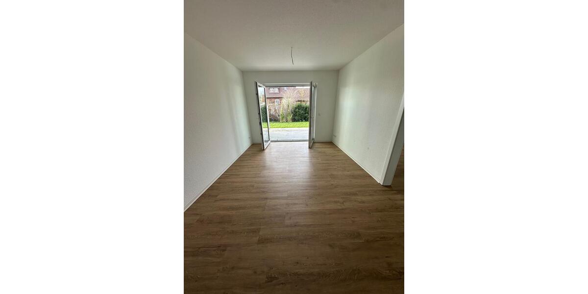 Etagenwohnung Ronnenberg - 2 Zimmer, 68 m&sup2;, 865&euro; | Angebot:25719853