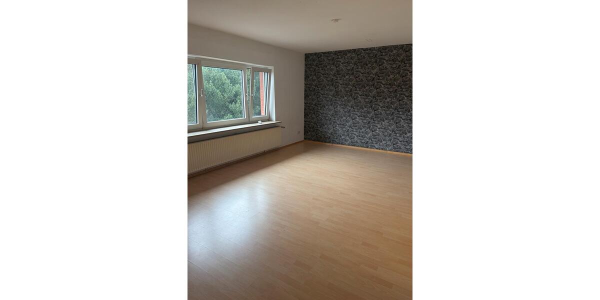 Etagenwohnung Hannover Ricklingen - 4.5 Zimmer, 127 m&sup2;, 920&euro; | Angebot:25625926