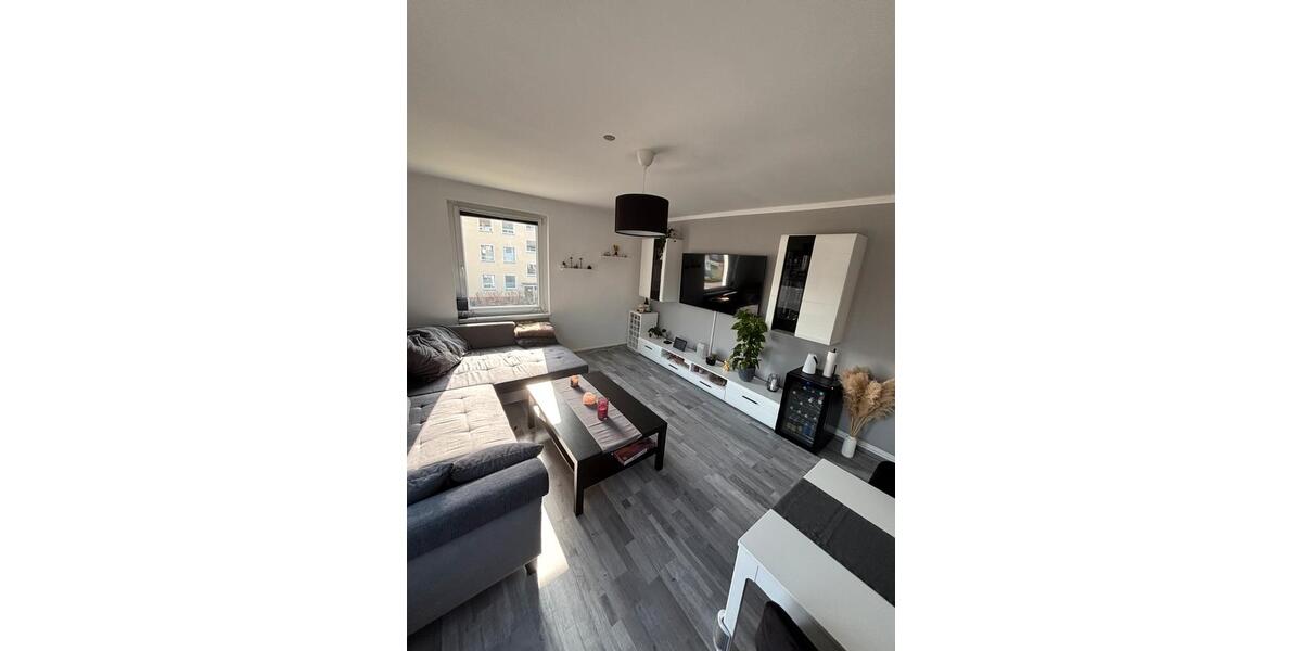 Etagenwohnung Hildesheim Itzum-Marienburg - 3 Zimmer, 74 m&sup2;, 770&euro; | Angebot:25479616