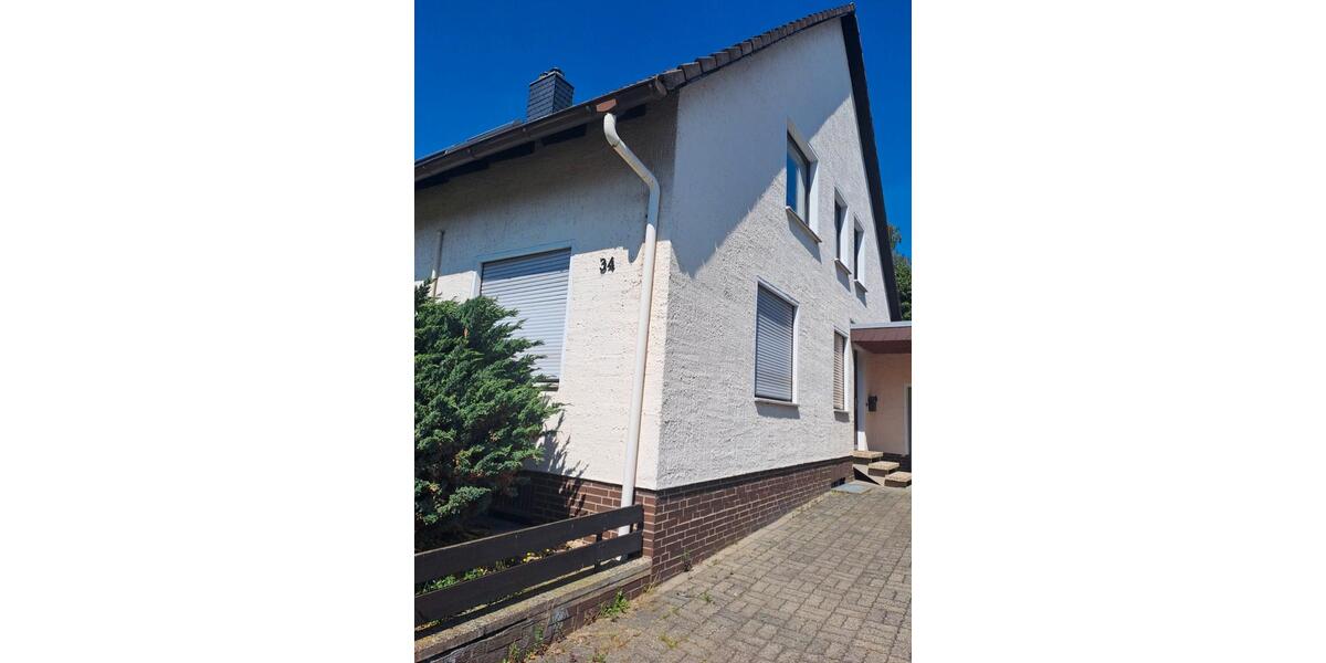 Erdgeschoßwohnung Diekholzen - 4 Zimmer, 109 m&sup2;, 1.000&euro; | Angebot:26023137