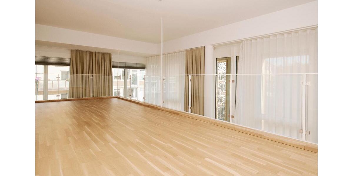 Etagenwohnung Hannover - 2 Zimmer, 186 m&sup2;, 3.076&euro; | Angebot:24802648
