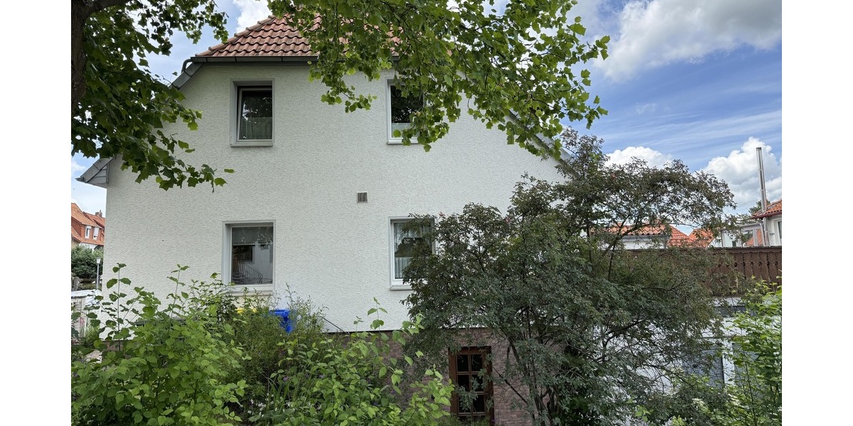 Zwei Wohneinheiten, viele Möglichkeiten - Doppelhaushälfte Alfeld | Angebot:26894192