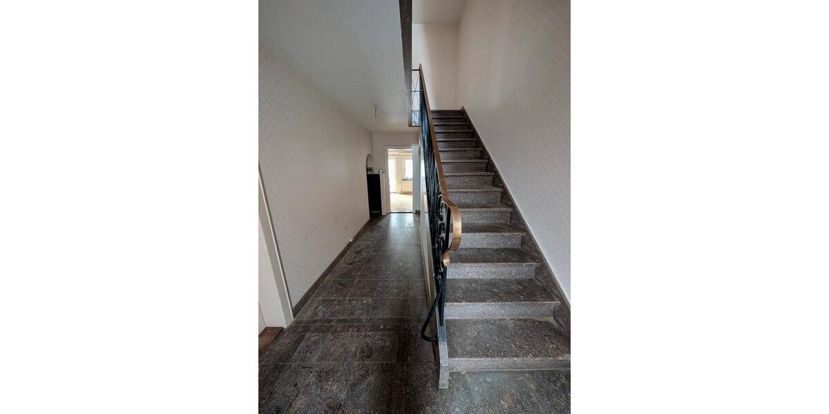 Reihenhaus Hildesheim - 5 Zimmer, 132 m&sup2;, 1.450&euro; | Angebot:26014409