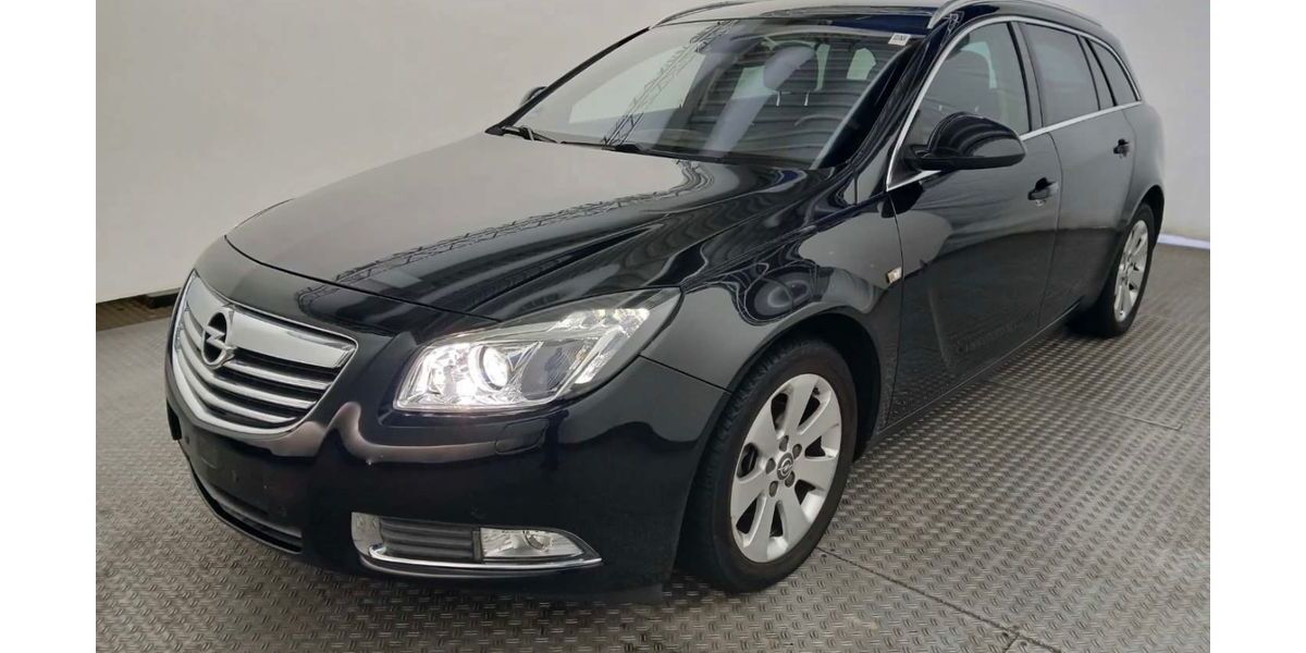 Opel Insignia 147.500 km 6.400 &euro; Giesen 31180