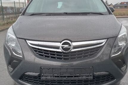 Opel Zafira Tourer 175.300 km 6.200 &euro; Hildesheim 31135