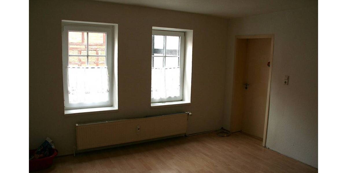 Mehrfamilienhaus, Wohnhaus Delligsen - 2 Zimmer, 500 m&sup2;, 190.000&euro; | Angebot:26036937