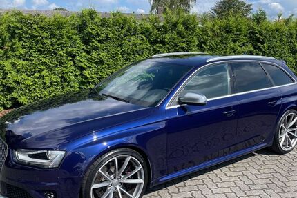 Audi RS4 202.500 km 27.990 &euro; Peine 31224