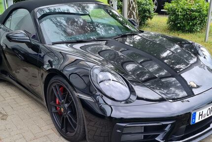 Porsche 992 2.200 km 179.500 &euro; Hannover 30419