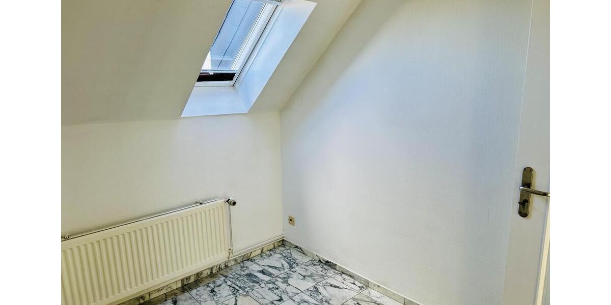 Etagenwohnung Springe - 3 Zimmer, 73 m&sup2;, 930&euro; | Angebot:26022665