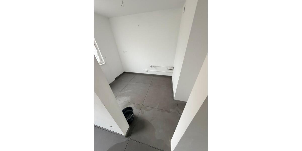 Etagenwohnung Laatzen - 3 Zimmer, 78 m&sup2;, 1.100&euro; | Angebot:25857232