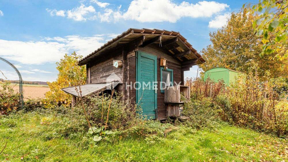 Einfamilienhaus Bad Salzdetfurth Östrum - 8 Zimmer, 182 m&sup2;, 145.000&euro; | Angebot:25684151