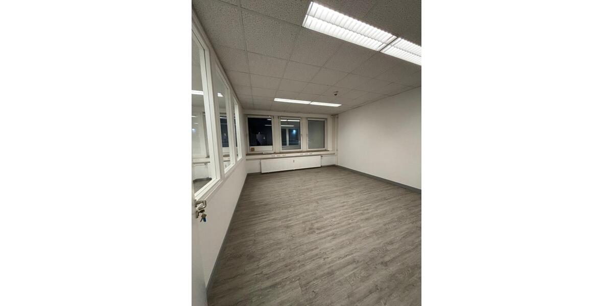 Gewerbeobjekt Sarstedt - 1.960&euro; | Angebot:25383456