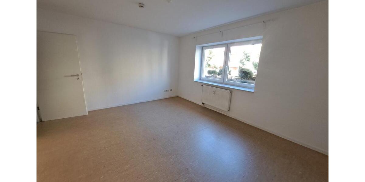 Erdgeschoßwohnung Hildesheim Oststadt/Stadtfeld - 3 Zimmer, 94 m&sup2;, 229.000&euro; | Angebot:24866181