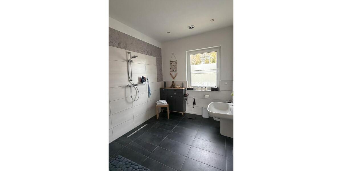 Bungalow Hannover - 4 Zimmer, 124 m&sup2;, 465.000&euro; | Angebot:26701964