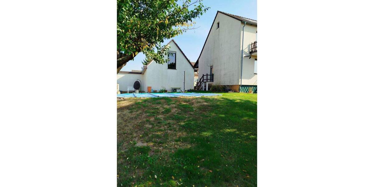 Einfamilienhaus Springe Gestorf - 8 Zimmer, 180 m&sup2;, 430.000&euro; | Angebot:25711082