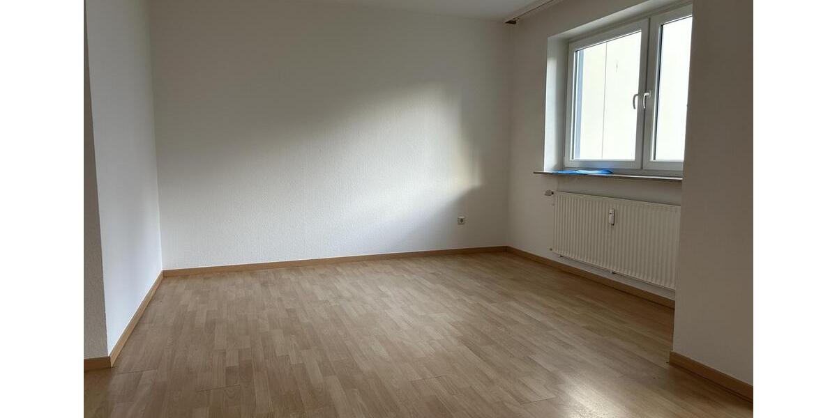 Etagenwohnung Hildesheim Bockfeld - 2 Zimmer, 72 m&sup2;, 620&euro; | Angebot:25841550