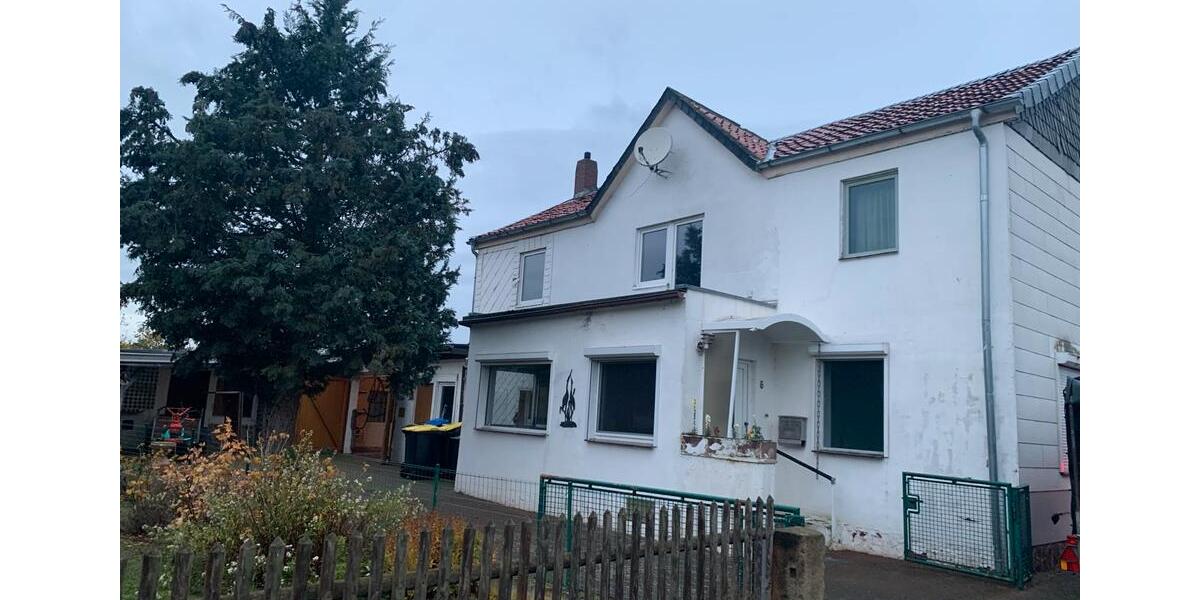 Einfamilienhaus Baddeckenstedt - 7 Zimmer, 150 m&sup2;, 145.000&euro; | Angebot:24833133