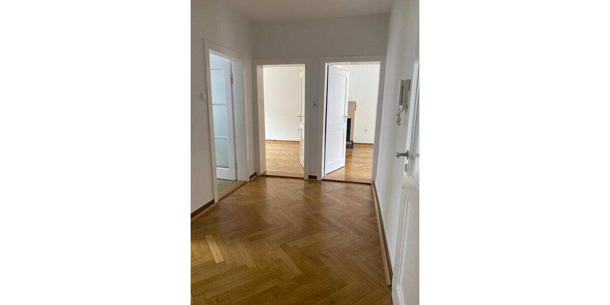 Etagenwohnung Hildesheim - 4 Zimmer, 83 m&sup2;, 798&euro; | Angebot:23808195