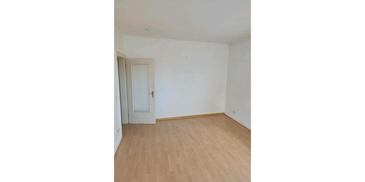 Etagenwohnung Hannover Mitte - 2 Zimmer, 75 m&sup2;, 840&euro; | Angebot:25991348