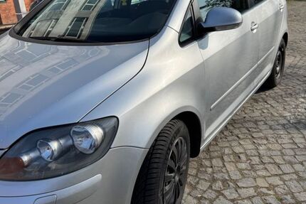 VW Golf Plus 130.500 km 4.900 &euro; Hannover 30177