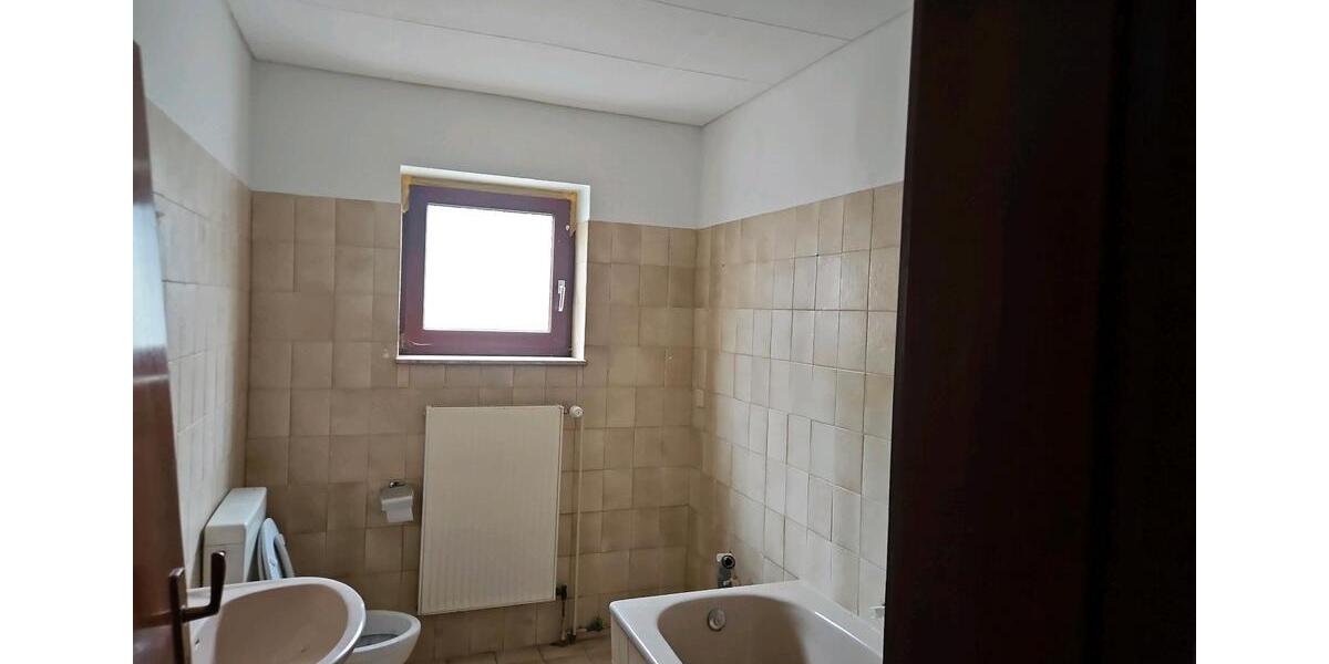 Erdgeschoßwohnung Alfeld (Leine) - 3 Zimmer, 80 m&sup2;, 557&euro; | Angebot:22454502