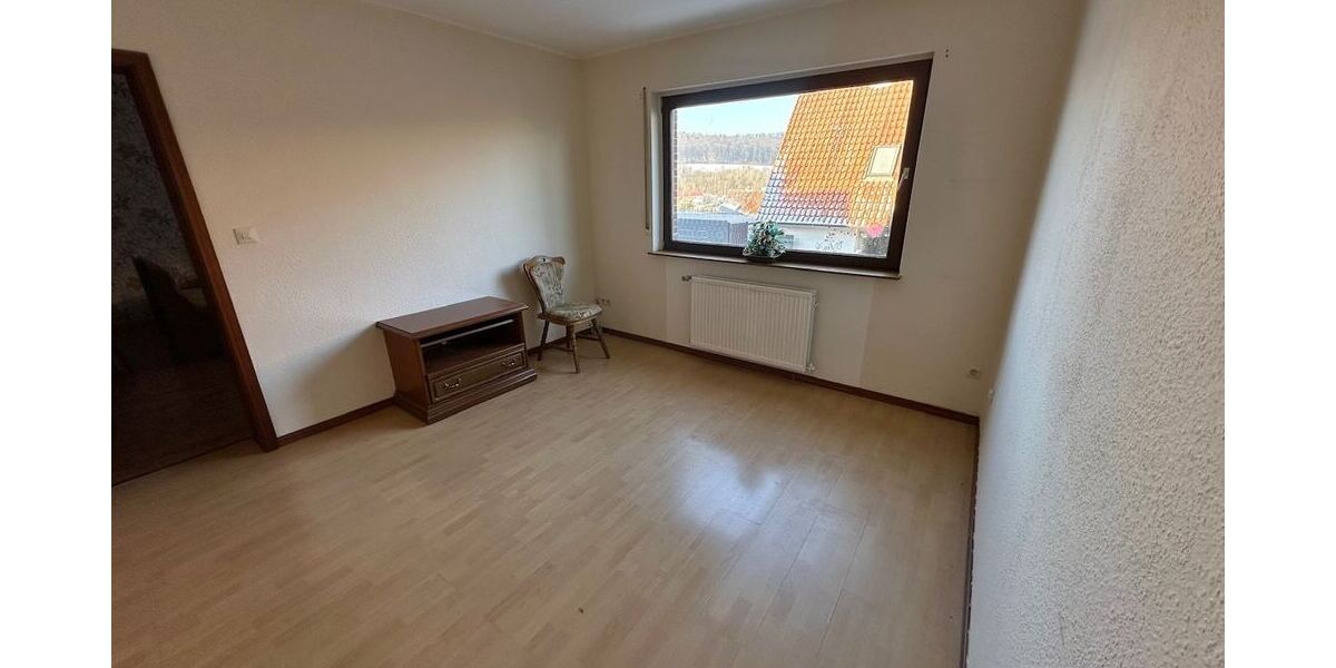 Großzügiges Wohnen mit tollem Weitblick - Einfamilienhaus Bad Salzdetfurth | Angebot:23688008