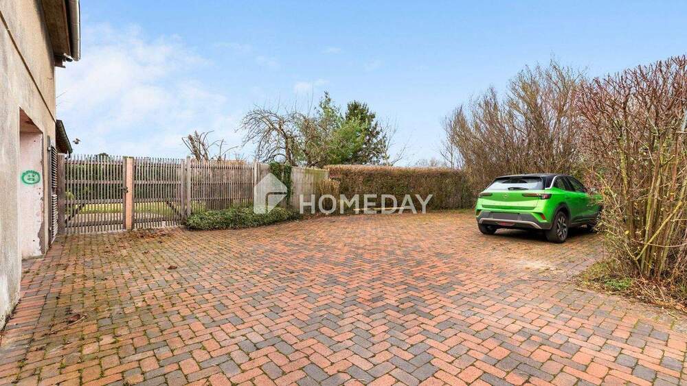 Einfamilienhaus Elze Esbeck - 8 Zimmer, 260 m&sup2;, 349.500&euro; | Angebot:25846119